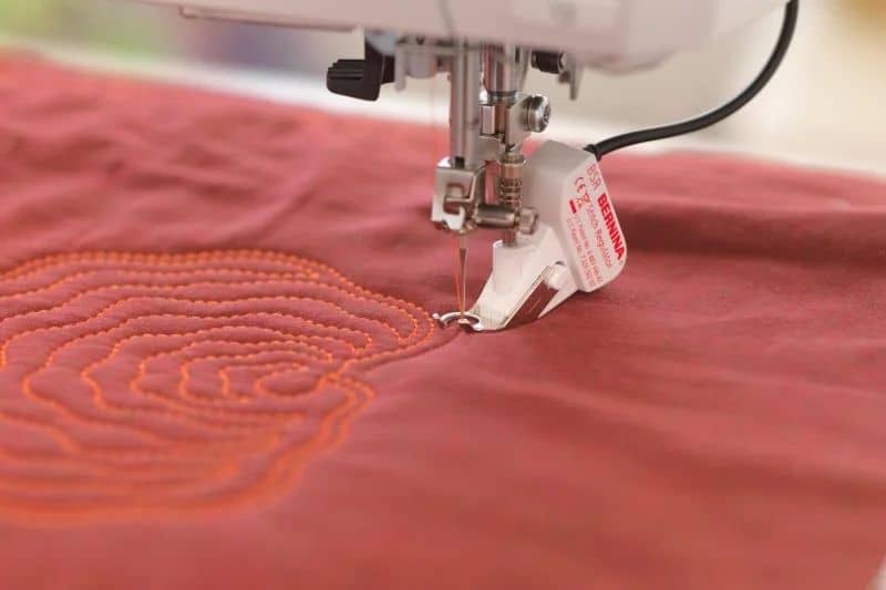 Швейная машина Bernina 770 QE PRO с вышивальным блоком