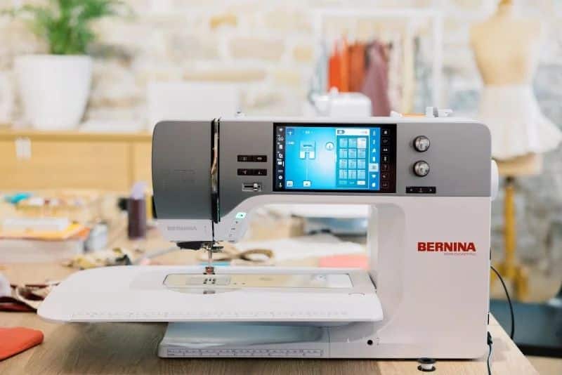 Швейная машина Bernina 770 QE PRO